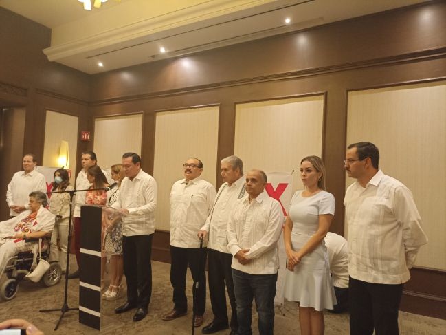 Grupo parlamentario del PRI Yucatán extiende respaldo a Murillo Karam